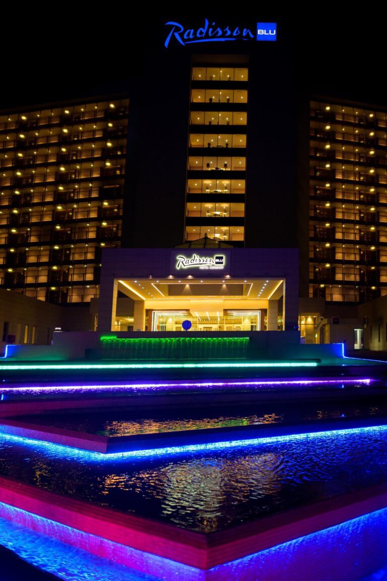 Radisson Blue12 768x1153