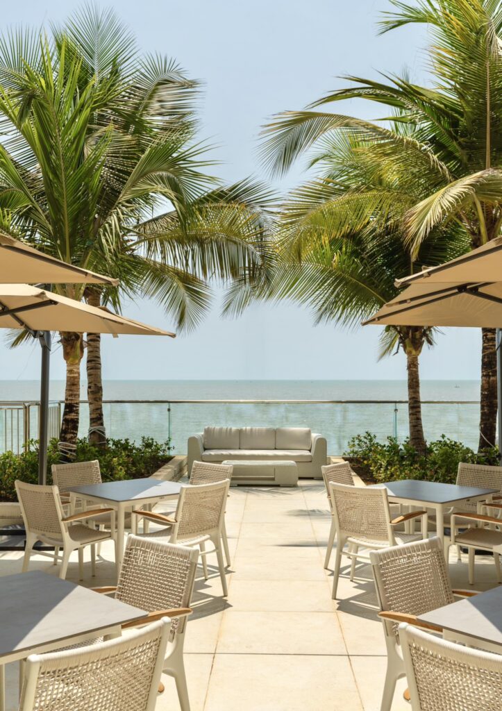 Radisson Blue18 723x1024